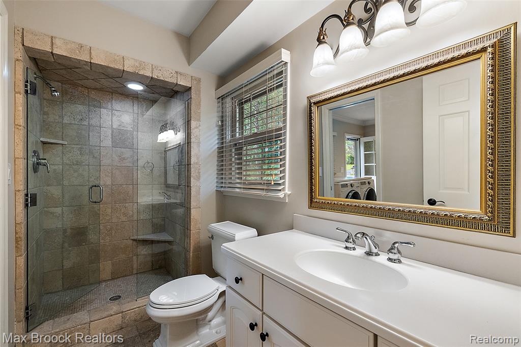 4627 Sunningdale Drive, Bloomfield Hills, MI 48302 — Photo 13