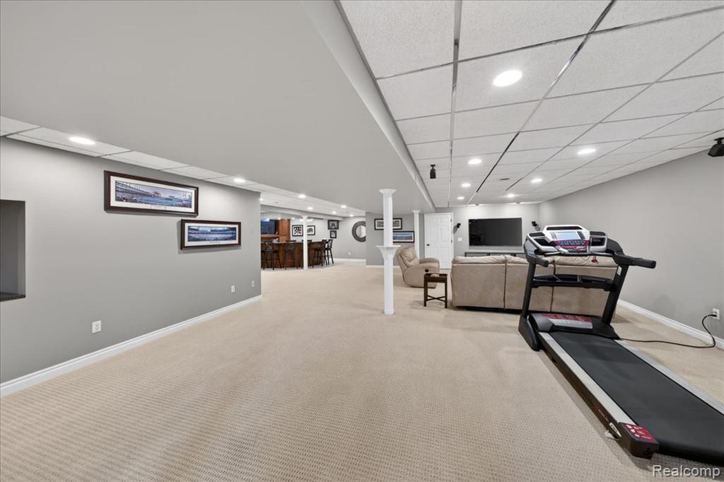 20196 Huron Drive, Clinton Twp, MI 48038 — Photo 32