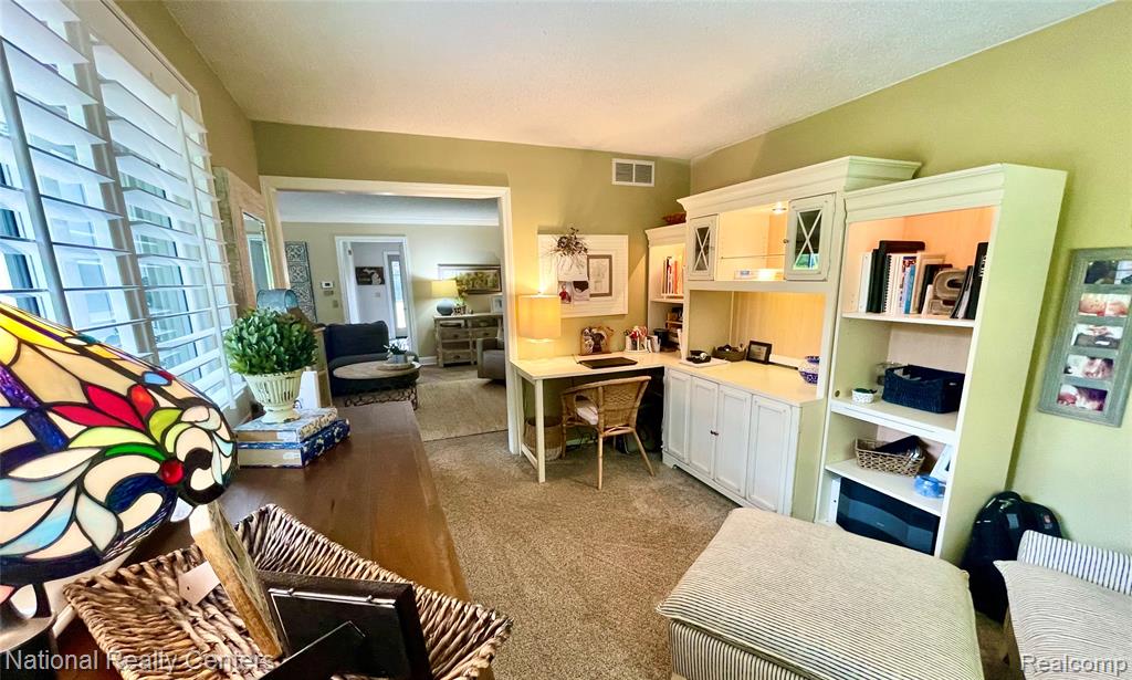 48104 COLONY FARM CIR, Plymouth, MI 48170 — Photo 12