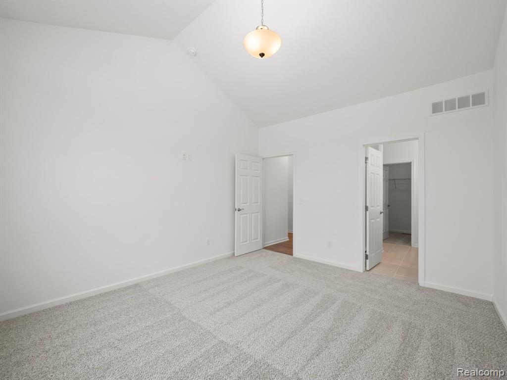 45731 Beaufort Drive, Macomb, MI 48044 — Photo 15