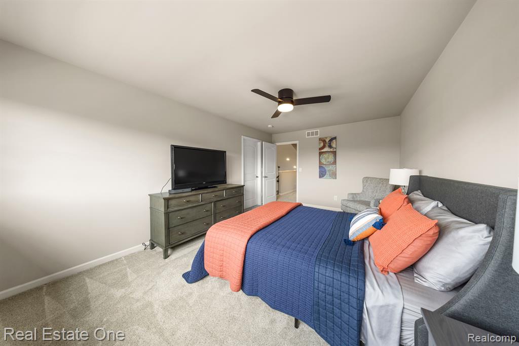 48582 EASTBRIDGE Drive, Canton, MI 48188 — Photo 31