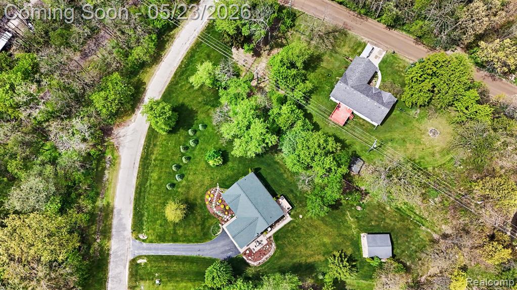 9268 Erin Court, Davisburg, MI 48350 — Photo 32