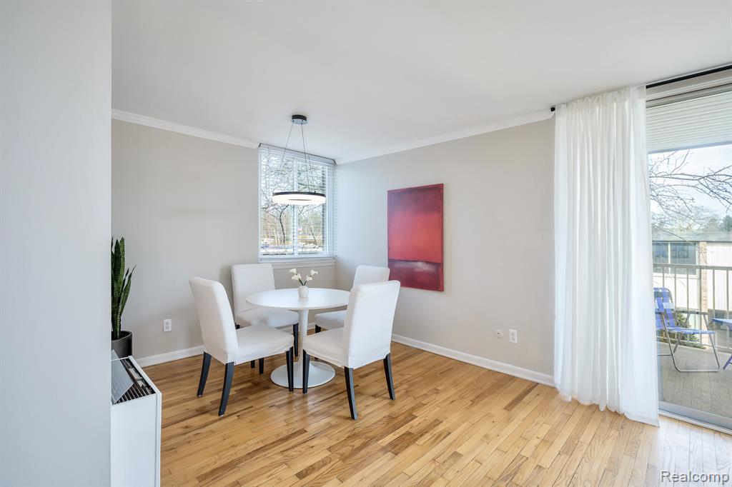 4049 W Maple Road, A205, Bloomfield Hills, MI 48301 — Photo 5