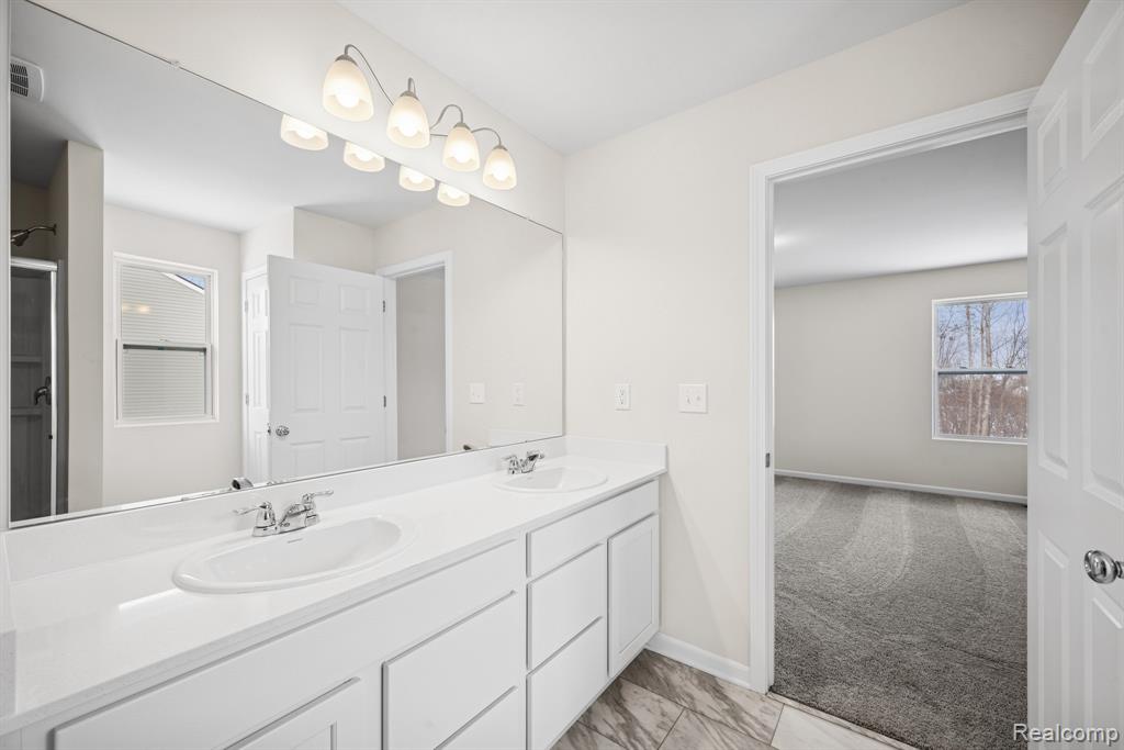 4233 Cedar Lane, Grand Blanc, MI 48439 — Photo 15
