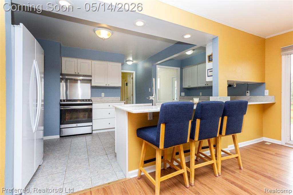 9840 Currie Road, Northville, MI 48167 — Photo 14