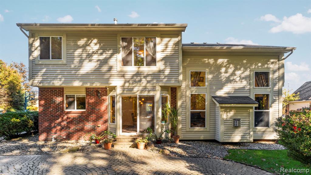 29923 Bradford Drive, New Hudson, MI 48165 — Photo 41
