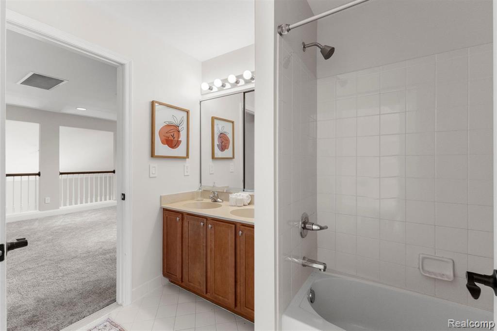 15428 BAY HILL Drive, Northville, MI 48168 — Photo 29