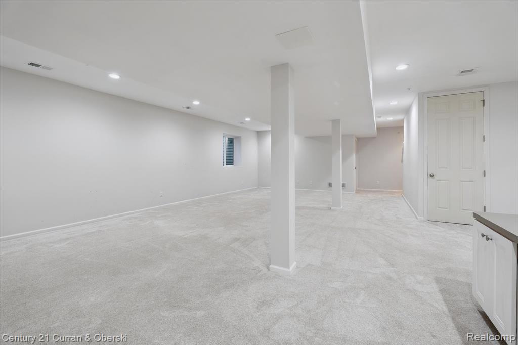 4505 Spring Mountain Drive, Brighton, MI 48116 — Photo 32