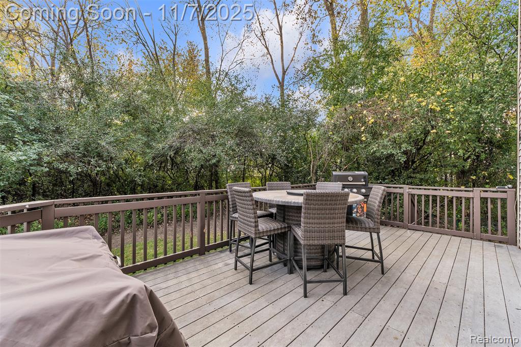8522 Berkshire Drive, Ypsilanti, MI 48198 — Photo 38