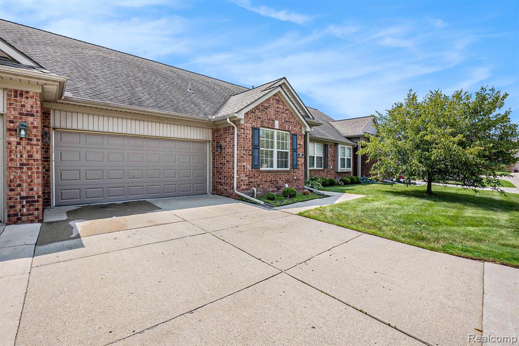 5477 Victory Circle, Sterling Heights, MI 48310 — Photo 4