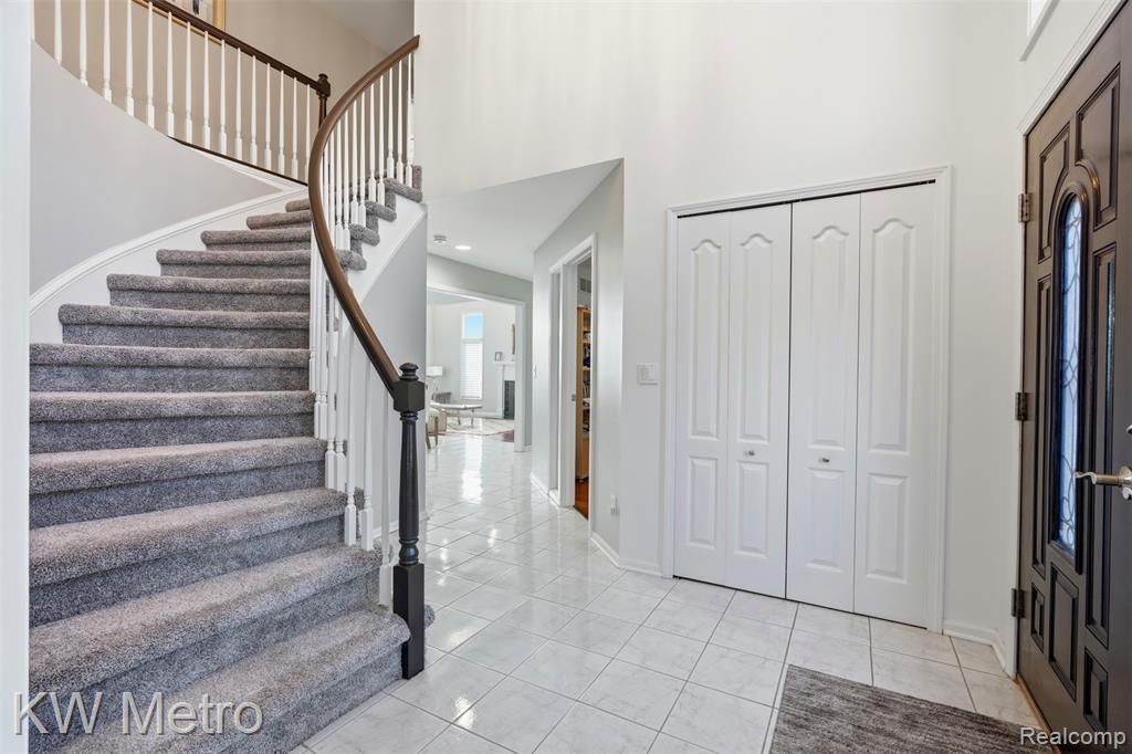 887 Grovecrest, Rochester Hills, MI 48307 — Photo 5