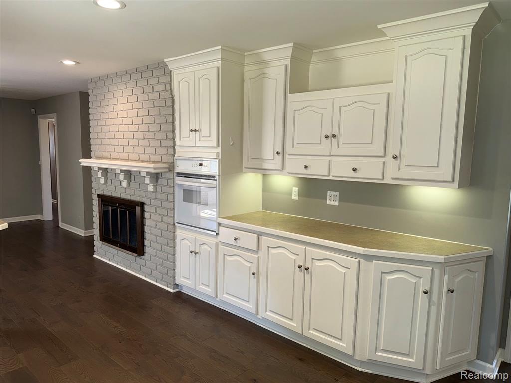 1929 Bayou Drive, Bloomfield, MI 48302 — Photo 11