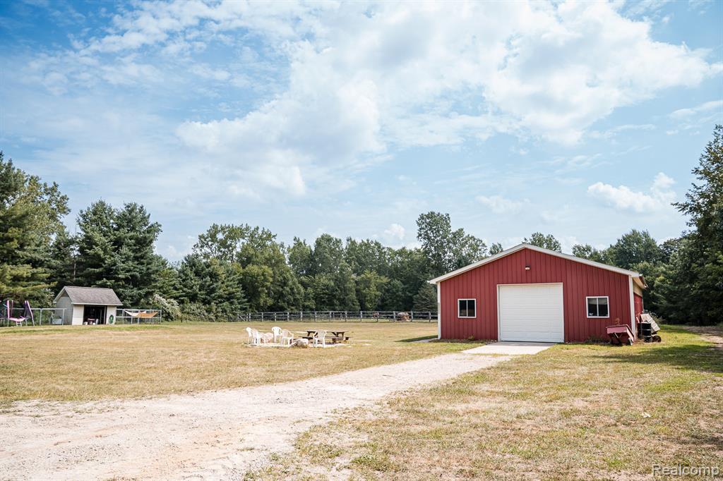 2757 S Lake Pleasant Road, Metamora, MI 48455 — Photo 57