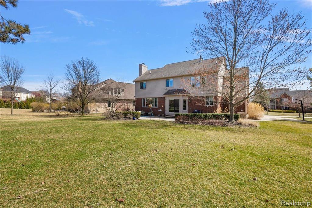 47082 NORTHUMBERLAND Street, Novi, MI — Photo 21