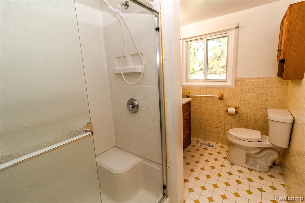 6208 Marathon Road, Otter Lake, MI 48464 — Photo 14