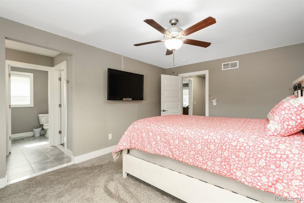 54678 BLACK HILLS Lane, Utica, MI 48316 — Photo 52