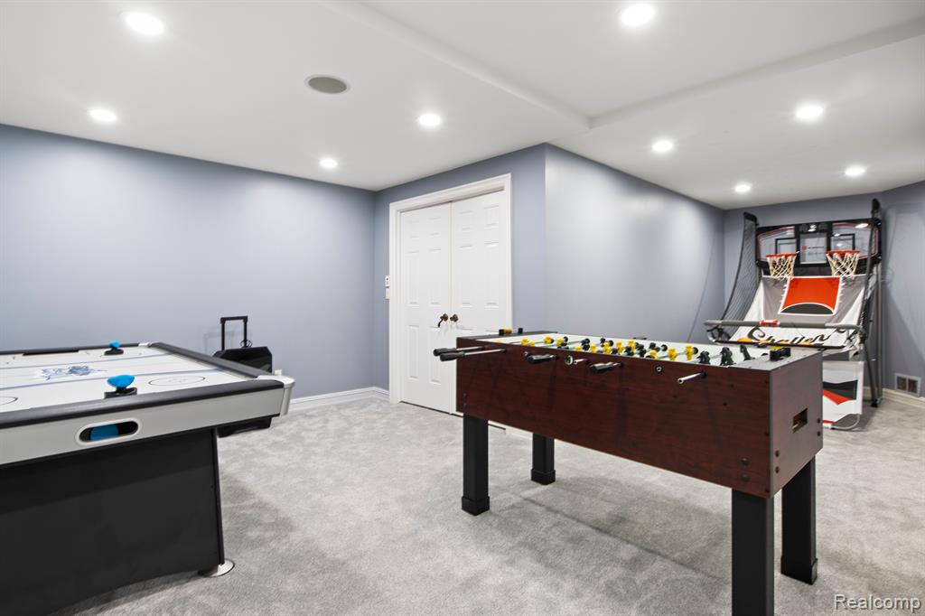8151 ROLLING MEADOWS Drive, Canton, MI 48187 — Photo 78