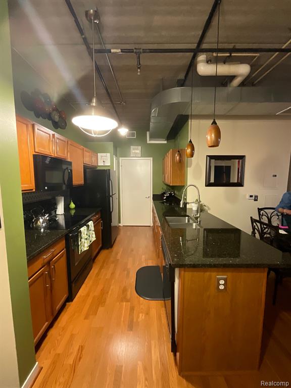 66 WINDER Street, 325, Detroit, MI 48201 — Photo 10