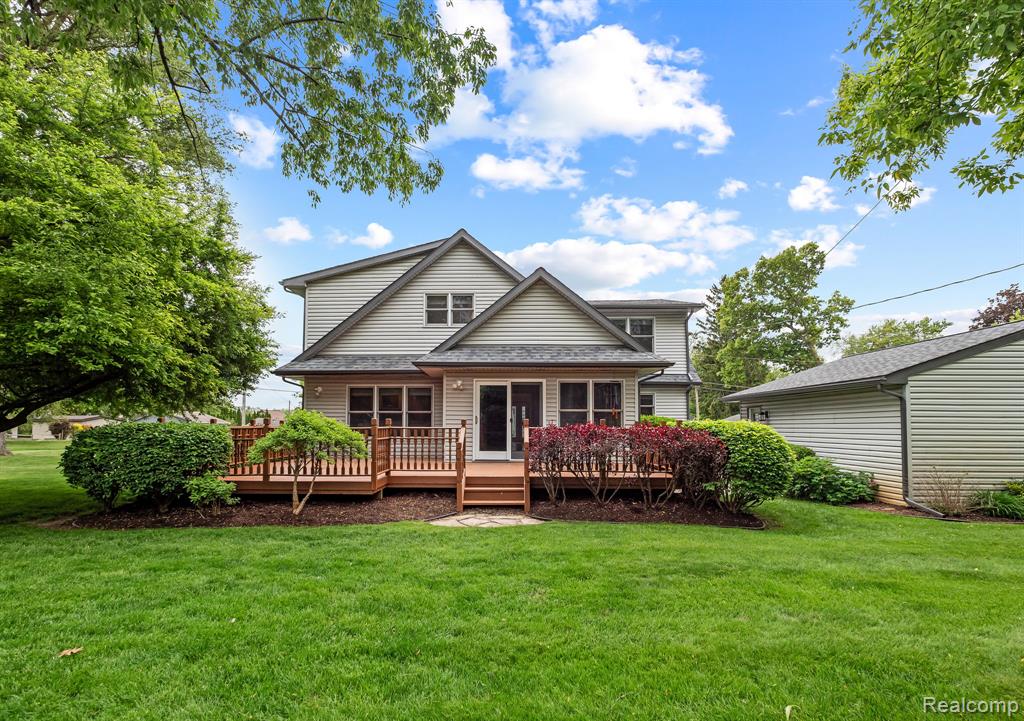 8380 COOLEY BEACH Drive, White Lake, MI — Photo 2