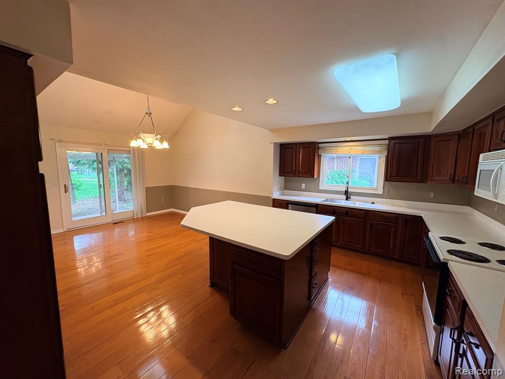 43336 Herring Drive, Clinton Twp, MI 48038 — Photo 14