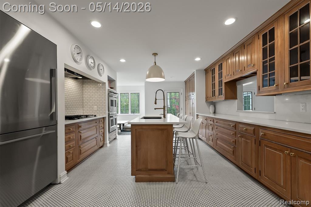 7035 Ten Hill Road, West Bloomfield, MI — Photo 8