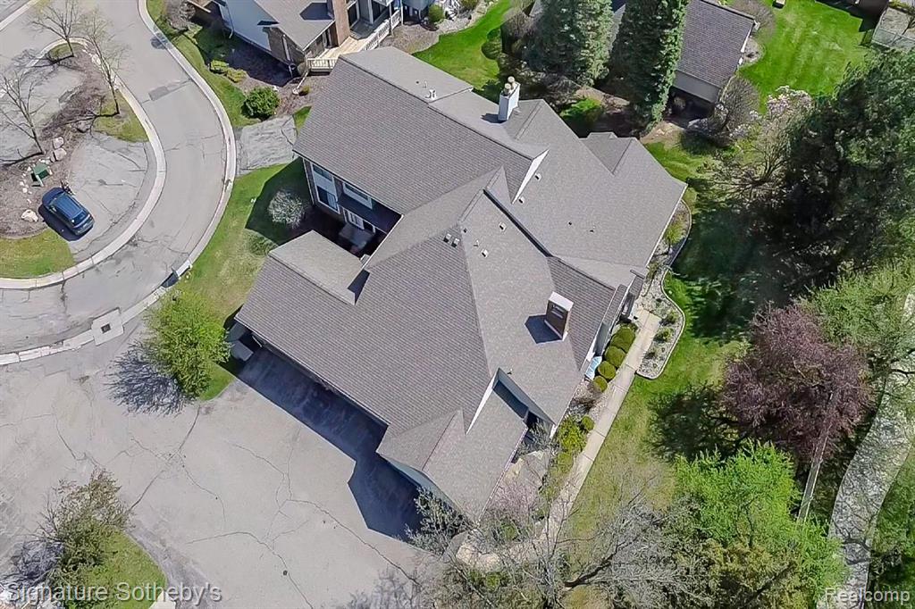 6015 PEBBLE LANE, West Bloomfield, MI — Photo 61