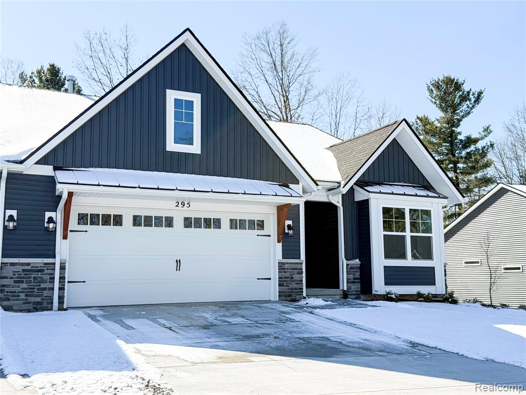 295 Canyon Creek Court, 29, Howell, MI 48843 — Photo 2
