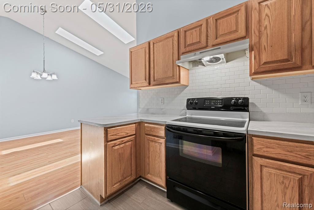 23362 Stromp Court, Trenton, MI 48183 — Photo 14