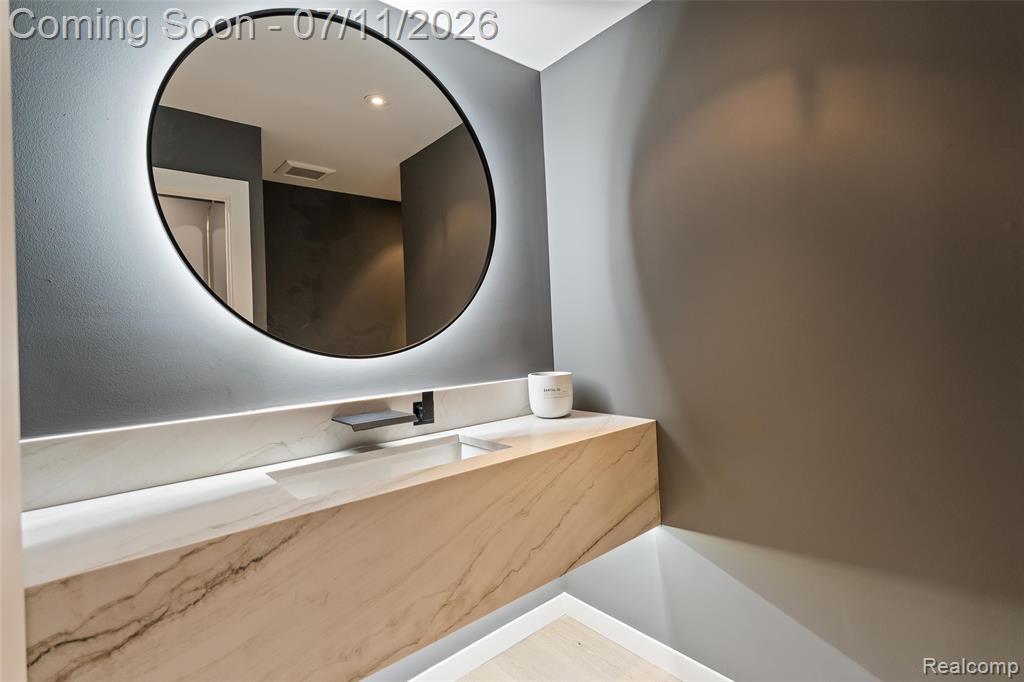 4154 Nearbrook Road, Bloomfield Hills, MI 48302 — Photo 9