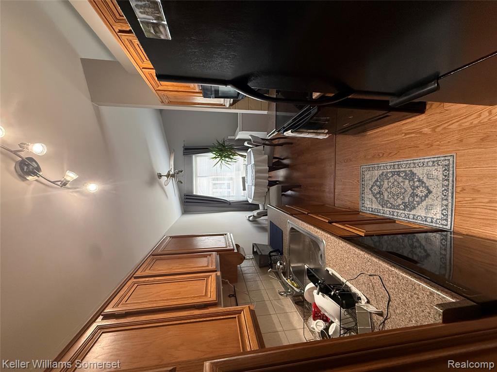 44724 Maryland Court, Clinton Twp, MI 48038 — Photo 10