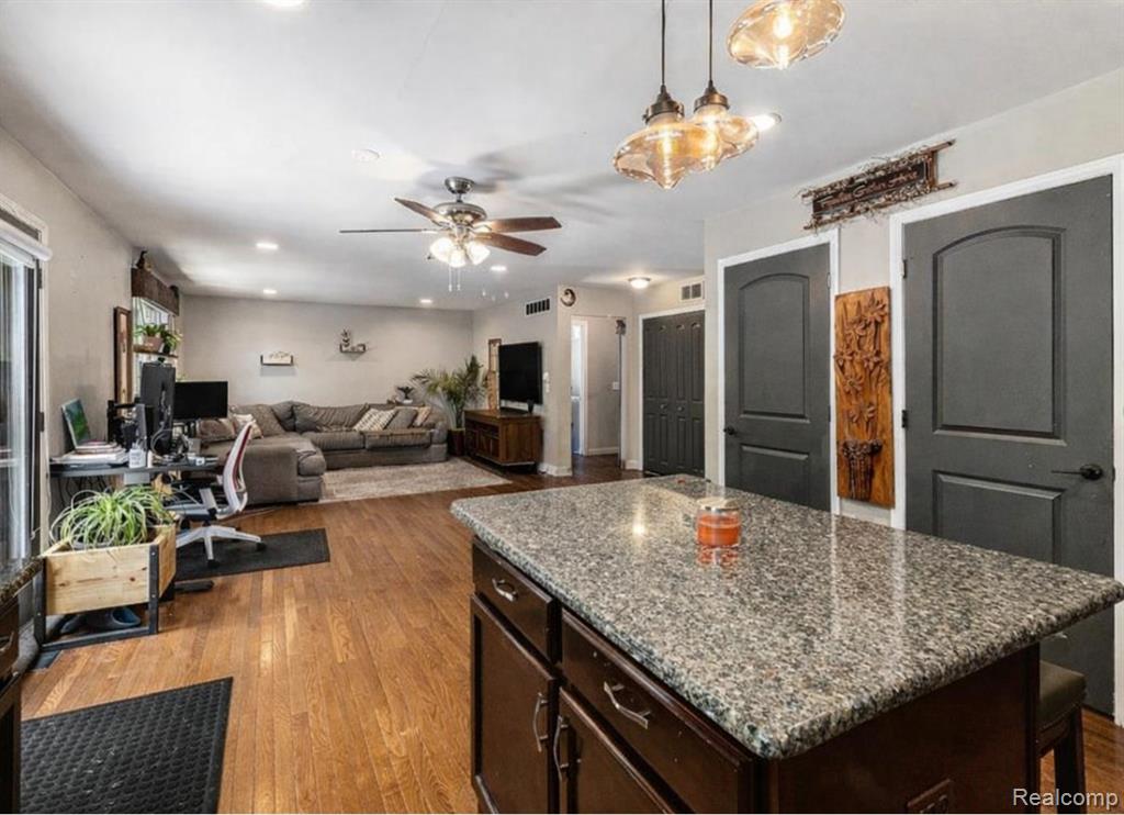 37459 Dianne Lane, New Boston, MI 48164 — Photo 7