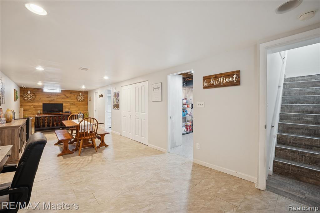 31630 Lynne Drive, Rockwood, MI — Photo 16