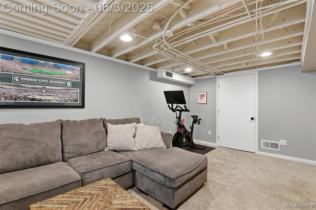 711 Symes Avenue, Royal Oak, MI 48067 — Photo 25