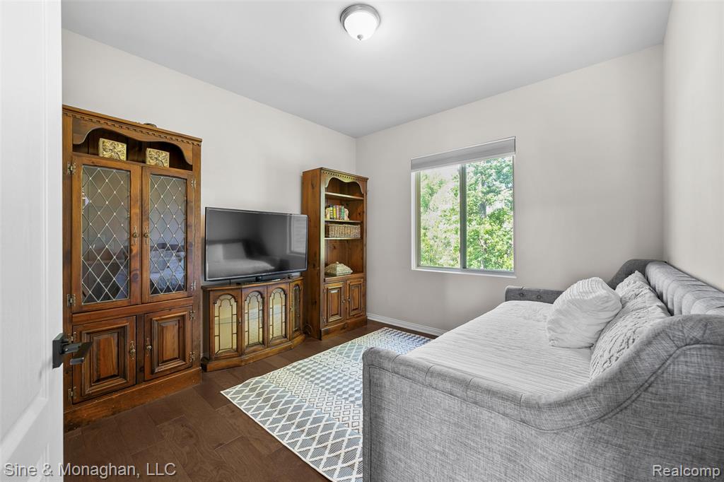 5401 Aberdeen Court, Clarkston, MI 48348 — Photo 22