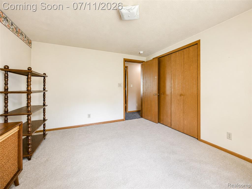 13129 Evelyn Court, Belleville, MI 48111 — Photo 23