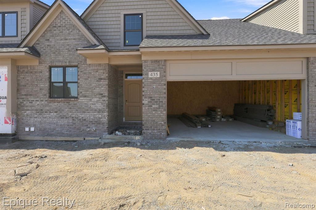 435 Cornerstone Drive, 69, Oxford, MI 48371