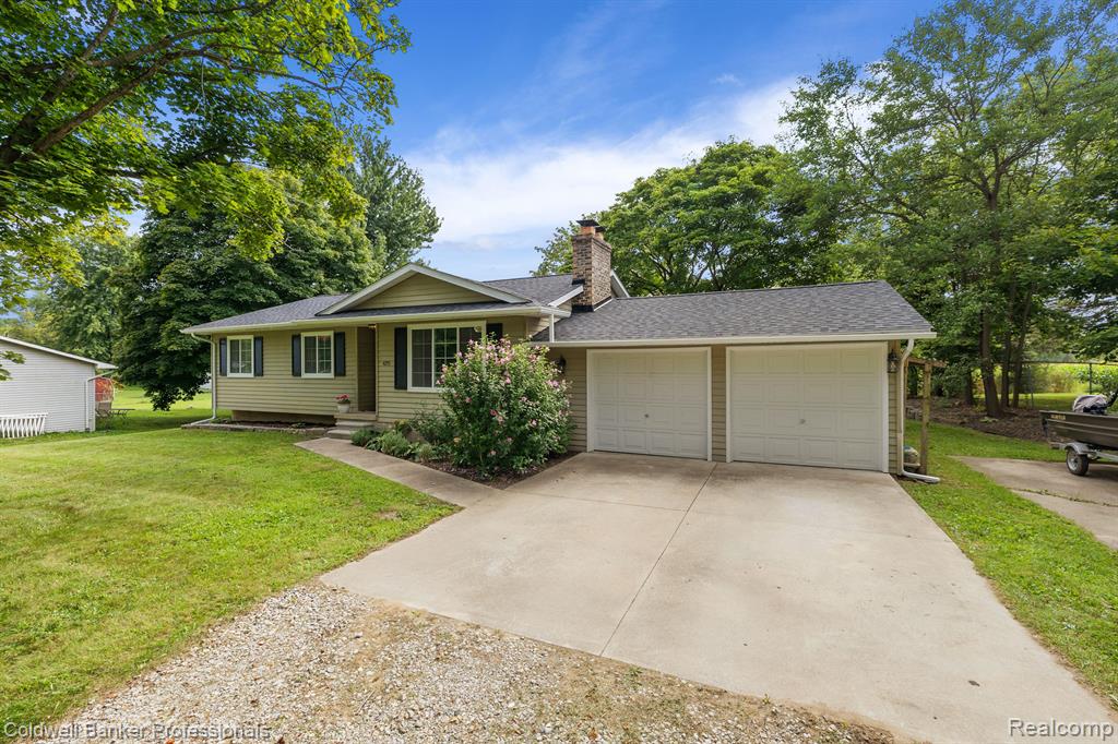 4293 LAPEER Street, Columbiaville, MI 48421 — Photo 3