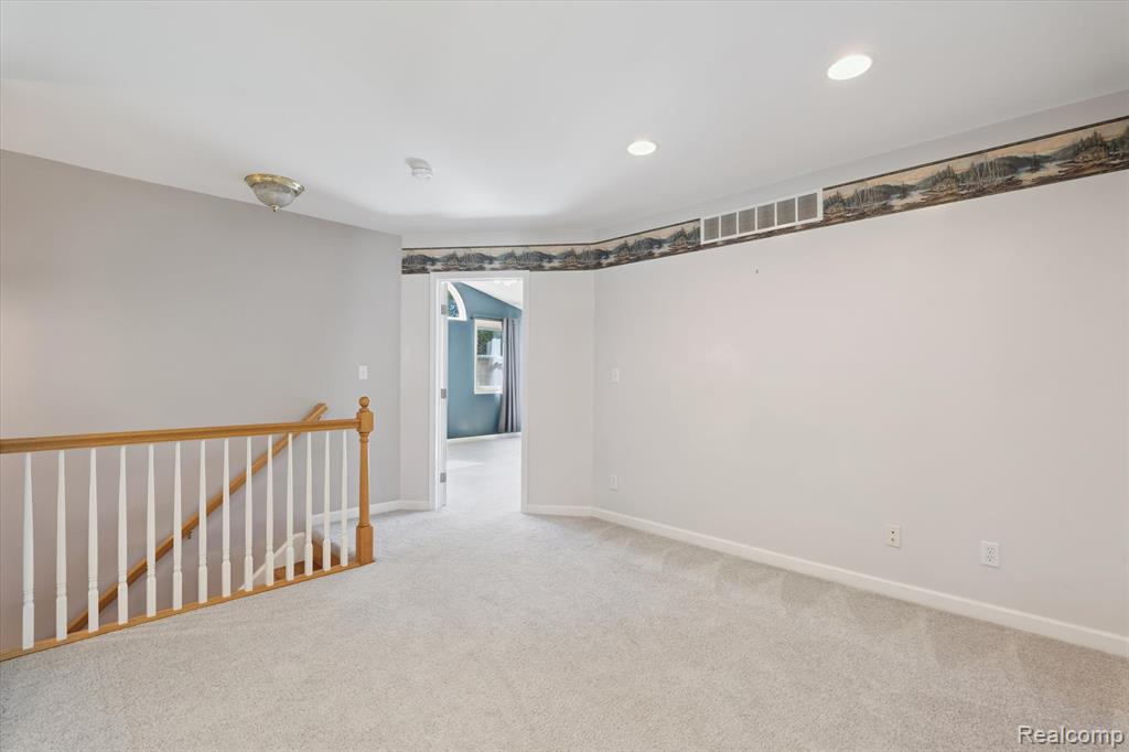 2860 E Coon Lake Road, Howell, MI 48843 — Photo 13