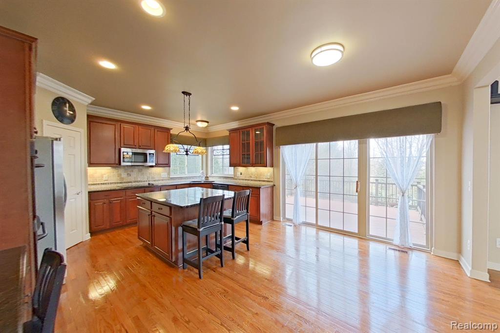 50610 HAWTHORNE Court, Northville, MI 48168 — Photo 15