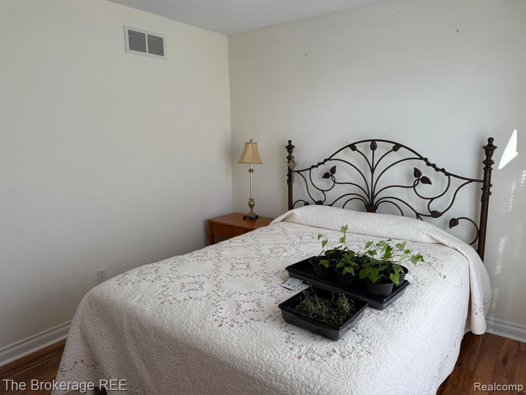 9133 PEMBROOK Drive, Davison, MI 48423 — Photo 19