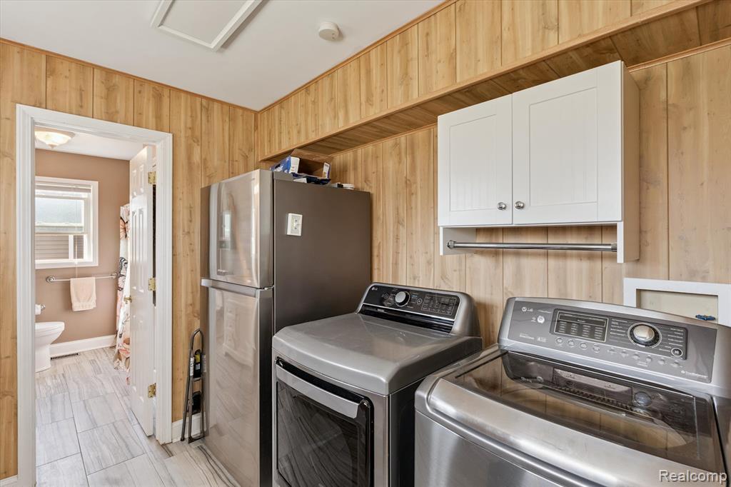 2236 Grove Park Road, Fenton, MI 48430 — Photo 13