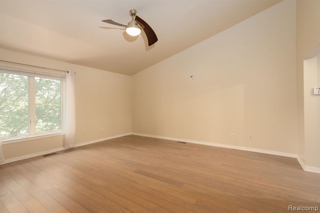 4343 Foxpointe Drive, West Bloomfield, MI 48323 — Photo 26