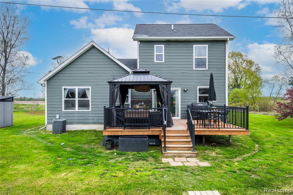 7839 Jefferson Road, North Branch, MI 48461 — Photo 2