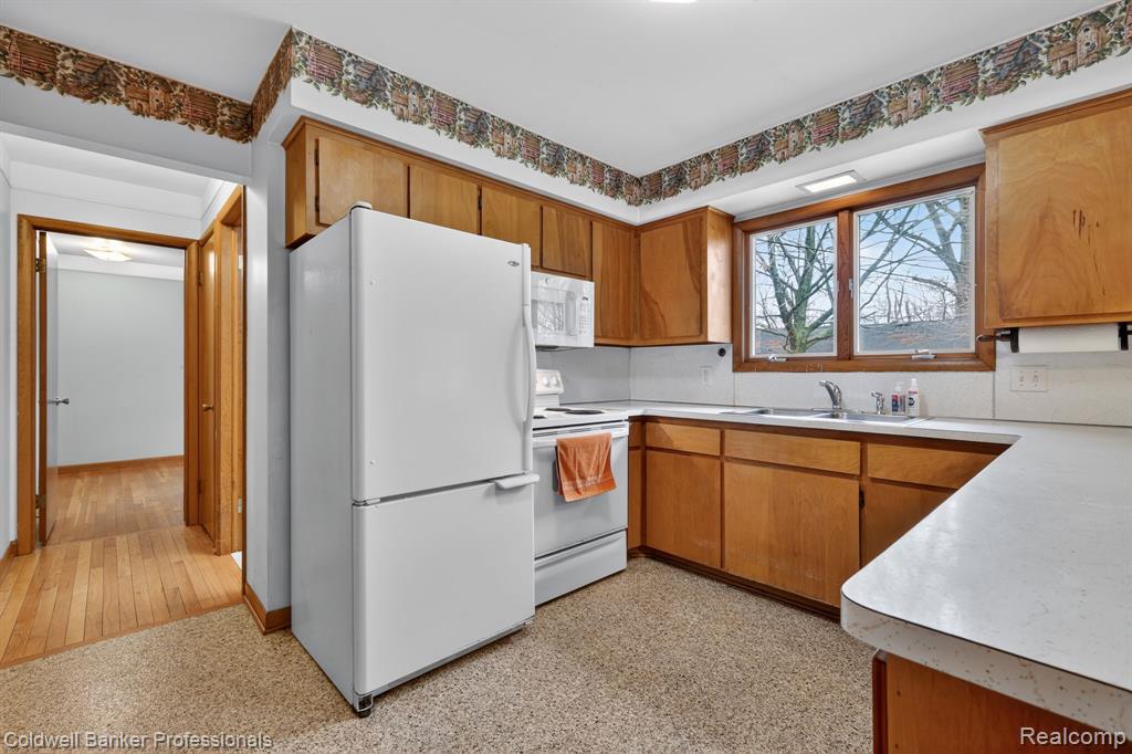 36744 N Romulus Avenue S, Romulus, MI 48174 — Photo 16