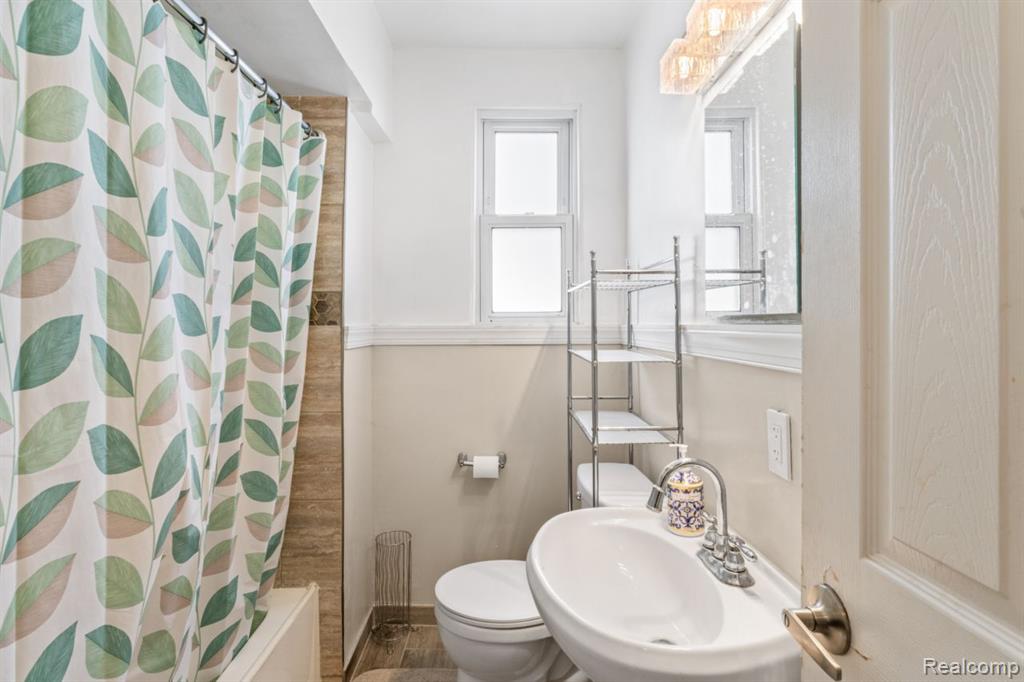 5125 CURTIS Street, Dearborn, MI 48126 — Photo 11