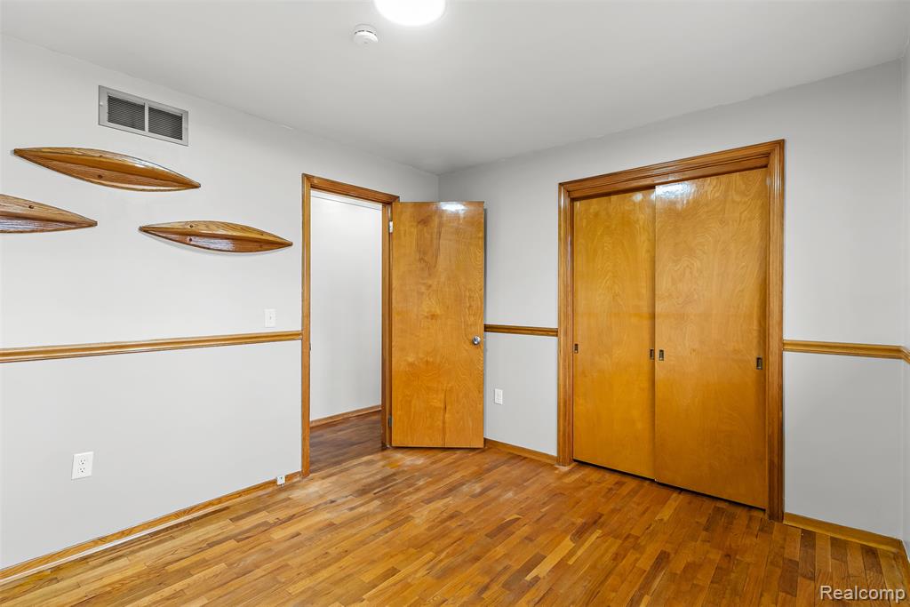 6079 Lennon Road, Swartz Creek, MI 48473 — Photo 8