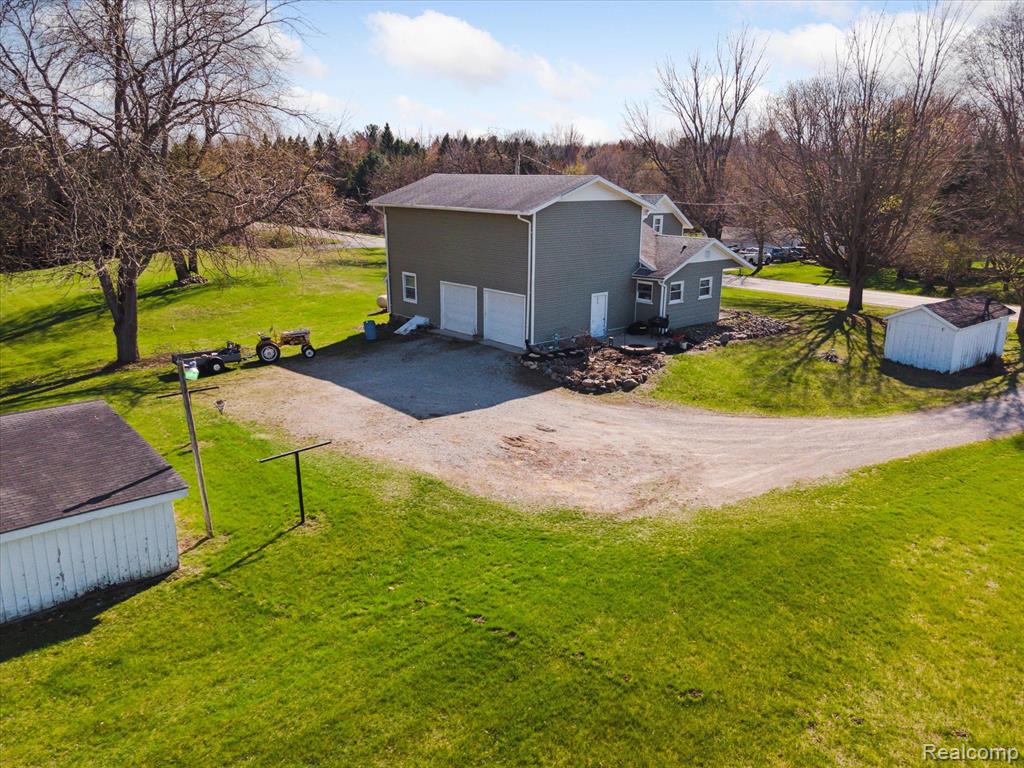 8023 Bray Road, Vassar, MI 48768 — Photo 45