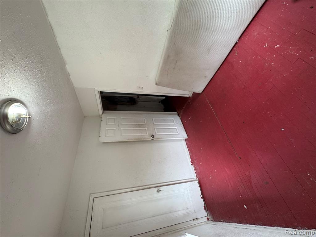 13469 Dwyer Street, Hamtramck, MI 48212 — Photo 9
