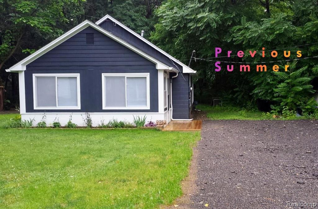 9952 RIVERVIEW, Pinckney, MI 48169 — Photo 2