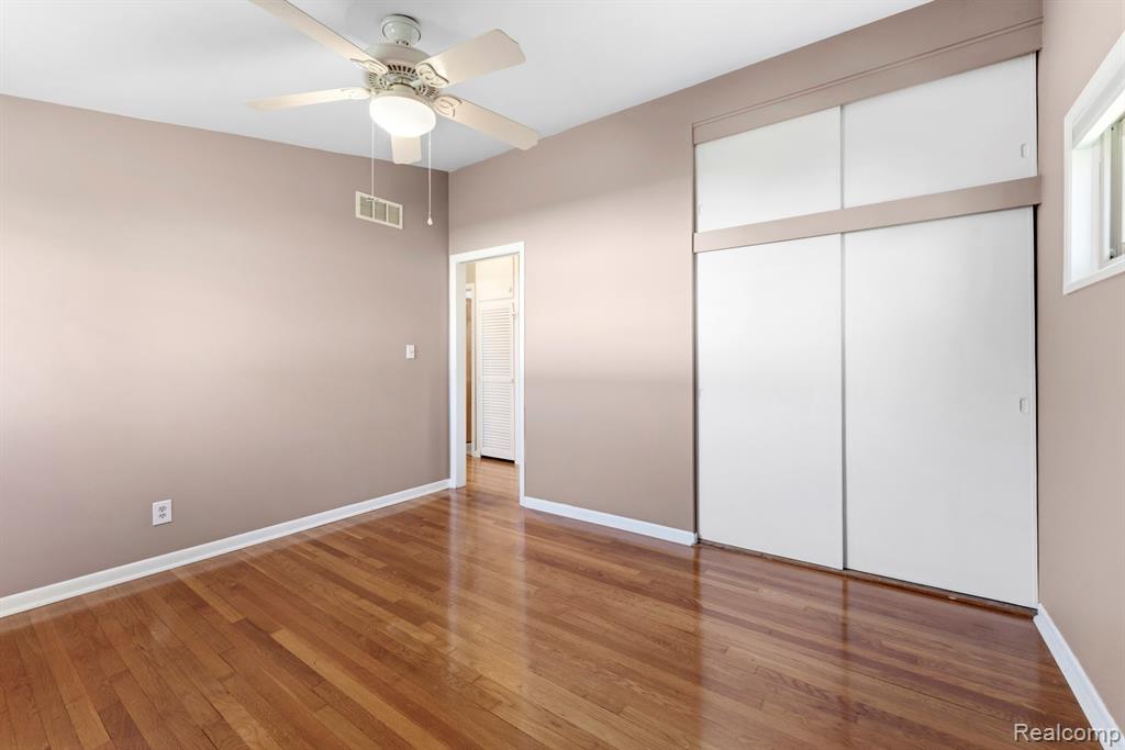 9971 Hartel Court, Livonia, MI 48150 — Photo 12